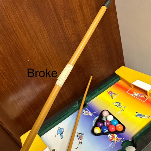 Walmart vintage 3 in 1 Pool Table Pool-Basketball-Hockey - Picture 10 of 14